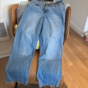 Signature by Levi Strauss Medium Blue Straight Leg Jeans